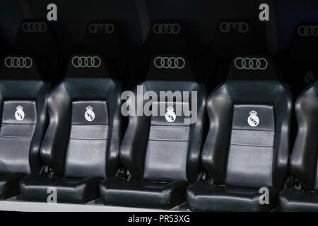 Madrid, Spagna. Settembre 29, 2018 - Ambiente durante la Liga (Campionato Spagnolo) partita di calcio tra il Real Madrid e il Atlético de Madrid nel mese di settembre 29th, 2018 a stadio Santiago Bernabeu di Madrid in Spagna. Credit: AFP7/ZUMA filo/Alamy Live News Foto Stock