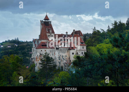 Castello di Bran noto come castello di Dracula, Brasov, Romania Foto Stock