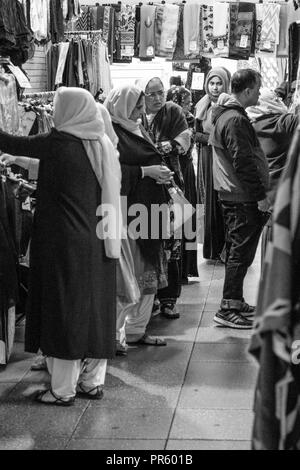 Di bredford Oastler shopping centre, Bradford, West Yorkshire, Regno Unito Foto Stock