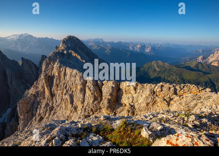 Sassopiatto. Gruppo del Sassolungo. Le Dolomiti. Foto Stock