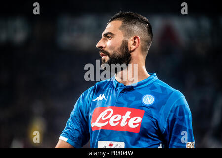 Torino, Italia. 29 settembre 2018. Raul Albiol (Napoli) durante la serie di una partita tra Juventus e Napoli a Allianz Stadium. La Juventus ha vinto 3-1 inTurin, Italia il 29 settembre 2018. Foto Stock