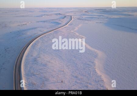 Tuktoyaktuk autostrada, NWT, Vista Aerea, Brian Martin RMSF Foto Stock