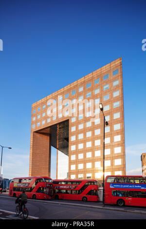 Europa, Regno Unito, Inghilterra, Londra, Howard Kennedy, No 1 London Bridge Foto Stock