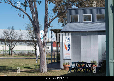 Bathurst Aeroporto aperto nel 1942 prendendo un eccesso di aeromobile da Richmond Air Force Base, oggi è utilizzato da Ward aria e corsari locale Foto Stock