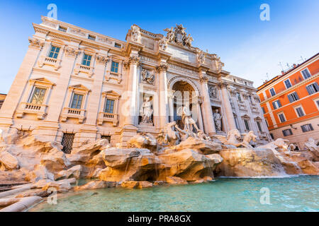 Roma, Italia. Fontana di Trevi (Fontana di Trevi) più famosa fontana di Roma. Foto Stock