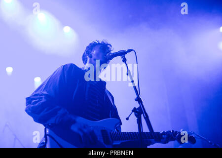 Danimarca Copenhagen - Dicembre 6, 2017. Il cantante inglese, cantautore e multistrumentista King Krule esegue un concerto dal vivo a VEGA in Copenhagen. (Photo credit: Gonzales foto - Kasper Maansson). Foto Stock