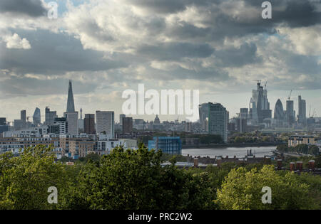 Londra Panorama dal parco di Greenwich, in Inghilterra, Regno Unito. 22 Settembre 2018 Foto Stock