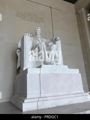 Il Lincoln Memorial presso il west end del National Mall di Washington, D.C. Statua di Lincoln progettato da Daniel francese in 1920. Foto: Tony Gale Foto Stock