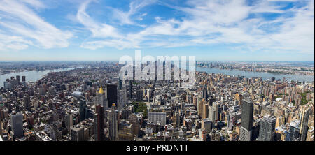 Antenna vista panoramica del centro cittadino di Manhattan Foto Stock