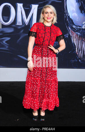 Westwood, STATI UNITI D'AMERICA. 01 ott 2018. WESTWOOD, CA - 01 ottobre: attrice Mae Whitman assiste la Premiere mondiale di Columbia Pictures" "Venom" al Regency Village Theatre il 1 ottobre 2018 a Westwood, California. Credito: Barry re/Alamy Live News Foto Stock