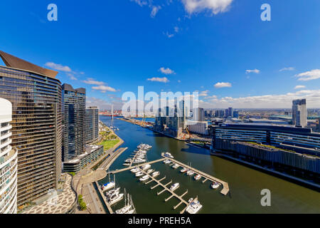 Vista Cityscape Melbourne CBD, Docklands, Victoria Harbour Marina, Victoria, Australia Foto Stock