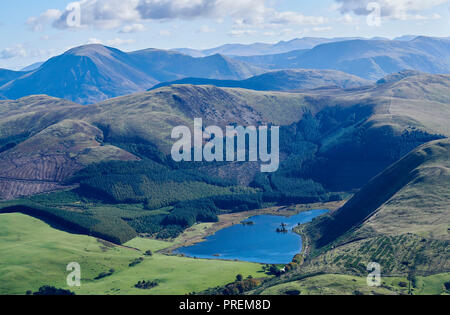 Il fells e le montagne del parco nazionale del Lake District, ripresa dall'aria, Nord Ovest Inghilterra, Cumbria, Regno Unito Foto Stock