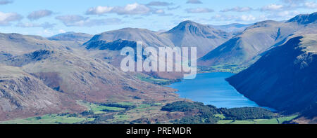 Il fells e le montagne del parco nazionale del Lake District, ripresa dall'aria, Nord Ovest Inghilterra, Cumbria, Regno Unito Foto Stock