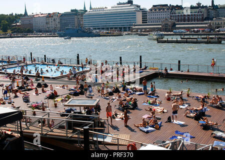 Allas mare Piscina, Hafen, Helsinki (nur fuer redaktionelle Verwendung. Keine Werbung. Referenzdatenbank: http://www.360-berlin.de. © Jens Knappe. Bildq Foto Stock