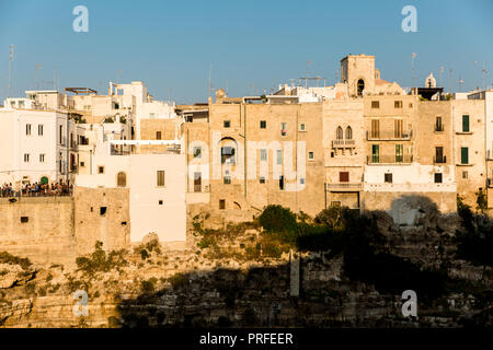 La Grotta piana a Polignano a Mare, Puglia, Italia Foto Stock
