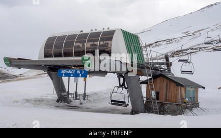 Seggiovia a Glenshee Ski Centre, Spittal del Glenshee, Aberdeenshire, Scotland, Regno Unito Foto Stock