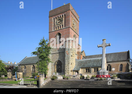 La chiesa di St Marys la vergine in Petworth west sussex Foto Stock