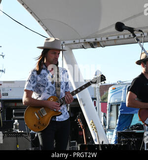 Virginia Beach, Virginia, Stati Uniti d'America. 29Sep, 2018. DUANE BETTS rocce spiaggia presso il Neptune Festival in Virginia Beach, Virginia il 29 settembre 2018.foto © Jeff Moore, Credito: Jeff Moore/ZUMA filo/Alamy Live News Foto Stock