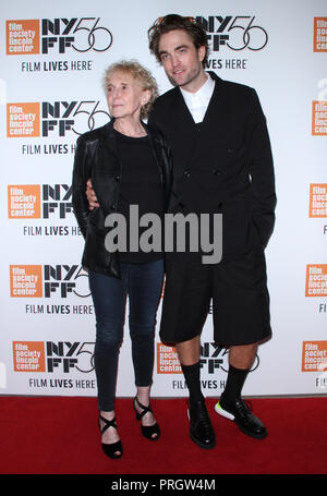 Ottobre 02, 2018 Claire Denis, Robert Pattinson frequentare la cinquantaseiesima New York Film Festival presenta Premiere di High Life a Alice Tully Hall, Lincoln Center di New York Ottobre 02, 2018 Credit:RW/MediaPunch Foto Stock