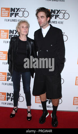 Ottobre 02, 2018 Claire Denis, Robert Pattinson frequentare la cinquantaseiesima New York Film Festival presenta Premiere di High Life a Alice Tully Hall, Lincoln Center di New York Ottobre 02, 2018 Credit:RW/MediaPunch Foto Stock