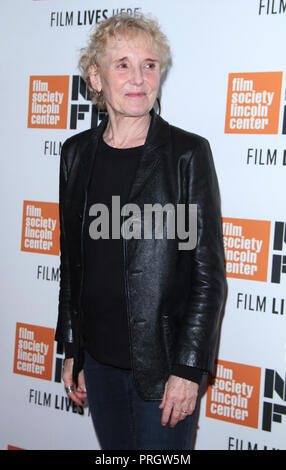 Ottobre 02, 2018 Claire Denis frequentare la cinquantaseiesima New York Film Festival presenta Premiere di High Life a Alice Tully Hall, Lincoln Center di New York Ottobre 02, 2018 Credit:RW/MediaPunch Foto Stock