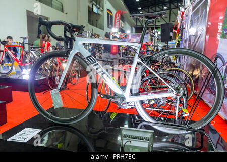 BMC Svizzera bicicletta da strada in vendita in International Bangkok Bike 2018 Bike Expo fiera in Thailandia. Oggi la maggior parte dei thailandesi attenzione nell'esercizio especial Foto Stock
