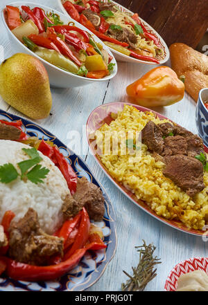 Cucina uigura, Asia tradizionali piatti assortiti, vista dall'alto Foto Stock