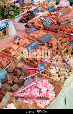 Fudge in stallo a Thame food festival. Thame, Oxfordshire, Inghilterra Foto Stock