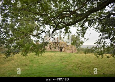 Le rovine del castello di Pendragon nel Yorkshire Dales National Park Foto Stock
