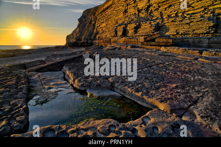 Dunraven Bay, Southerndown, nel Vale of Glamorgan, Galles del Sud (6) Foto Stock