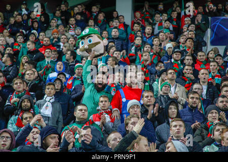 Mosca, Russia. 3 Ottobre, 2018. UEFA Champions League: Lokomotiv Mosca v Schalke 04. Gli appassionati di Lokomotiv Mosca Credito: Alex Cavendish/Alamy Live News Foto Stock