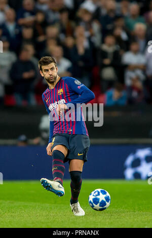 Londra, Regno Unito. 3 Ottobre, 2018. Gerard Pique di Barcellona durante la UEFA Champions League match tra Tottenham Hotspur e Barcellona allo Stadio di Wembley a Londra, Inghilterra il 3 ottobre 2018. 3° Ott, 2018. Credit: AFP7/ZUMA filo/Alamy Live News Credito: ZUMA Press, Inc./Alamy Live News Foto Stock