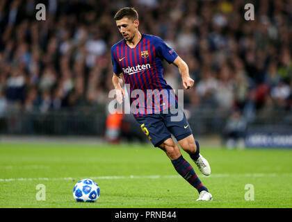 Lo stadio di Wembley, Londra Inghilterra. 3° Ott, 2018. UEFA Champions League Football, Tottenham Hotspur rispetto a Barcellona; Sergio Busquets del credito di Barcellona: Azione Plus sport/Alamy Live News Foto Stock
