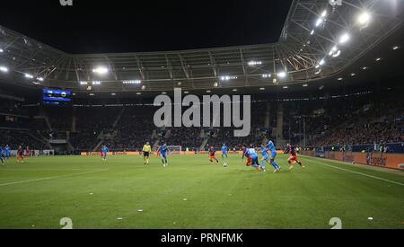 Firo: 02.10.2018 Calcio, calcio, Champions League: TSG Hoffenheim - Manchester City 1: 2 Stadium, generale, funzione, depositante, Wirsol Rhein-Neckar-Arena (Sinsheim / Germania) | utilizzo in tutto il mondo Foto Stock