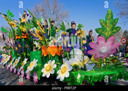 Il carnevale di flottazione, Forest Fairy allegoria, Isla Cristina Huelva provincia, regione dell'Andalusia, Spagna, Europa. Foto Stock