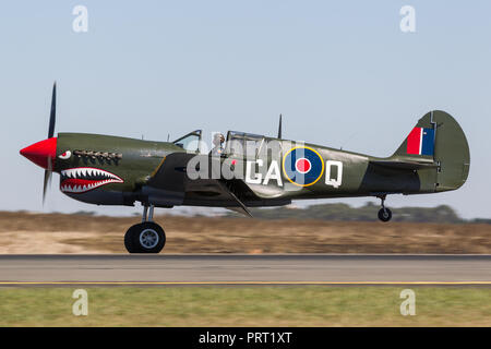 Curtiss P-40N Kittyhawk II Guerra Mondiale fighter aircraft VH-ZOC. Foto Stock