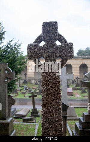 Lapidi al cimitero di Brompton - London REGNO UNITO Foto Stock