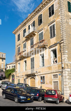 I tipici edifici antichi in Corfù Corfù, Grecia Foto Stock