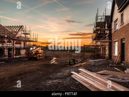 Carrigaline, Cork, Irlanda. Il 10 agosto 2017. Il nuovo sviluppo di 800 abitazioni attualmente in costruzione in Carrigaline Co. Tappo di sughero. Foto Stock