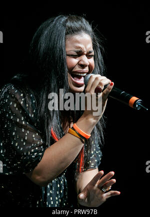 Ex vincitrice del premio American Idol Jordin Sparks esegue in concerto presso la American Airlines Arena di Miami il 25 maggio 2008. Foto Stock