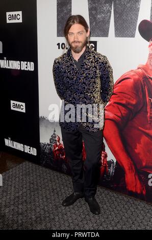 Los Angeles, CA, Stati Uniti d'America. Il 27 settembre, 2018. Tom Payne presso gli arrivi per The Walking Dead stagione 9 Premiere, DGA complesso del Teatro, Los Angeles, CA. 27 settembre, 2018. Credito: Priscilla concedere/Everett raccolta/Alamy Live News Foto Stock