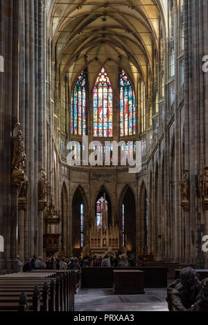 Interno di San Vito cattedrale gotica in Praque, Repubblica Ceca Foto Stock