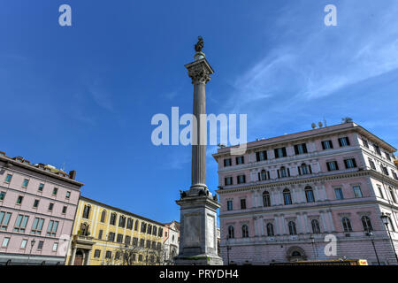 Colonna della Pace (Colonna della pace) al di fuori della Basilica di Santa Maria Maggiore in Roma, Italia Foto Stock