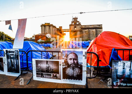 Un senzatetto zona accanto a una vecchia fabbrica - Vigo - Galizia - Spagna Foto Stock