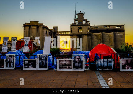 Un senzatetto zona accanto a una vecchia fabbrica - Vigo - Galizia - Spagna Foto Stock