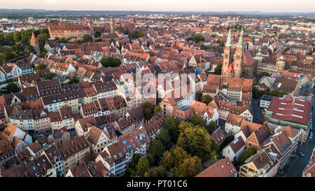 Vista aerea del Altstadt, città vecchia, Norimberga, Germania Foto Stock