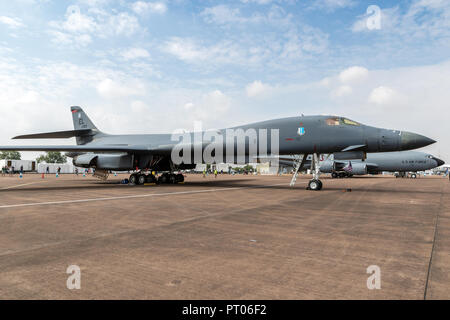 FAIRFORD, Regno Unito - Lug 13, 2018: US Air Force Rockwell B-1 Lancer bombardiere aereo sulla pista di RAF Fairford airbase. Foto Stock