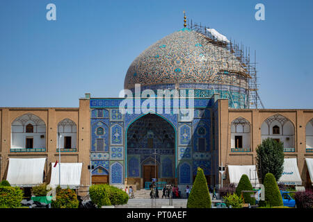 Lo Sceicco Lotfollah moschea imam Square a Isfahan, Iran Foto Stock