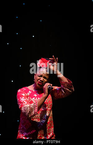 Vimala Rowe canta Billie Holiday canzoni con Giovanni Ethridge, Scarborough Jazz Festival 2018 Foto Stock