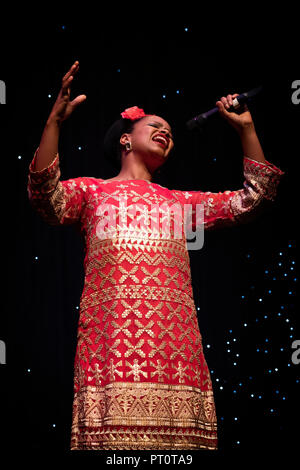 Vimala Rowe canta Billie Holiday canzoni con Giovanni Ethridge, Scarborough Jazz Festival 2018 Foto Stock